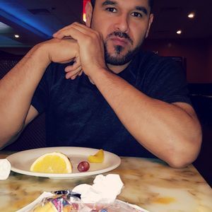 Meet your Posher, Felix